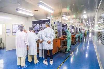 業(yè)績(jī)向好，股價(jià)卻下跌，新消費(fèi)“第一股”們?cè)趺戳耍? />
</span>
<span id=